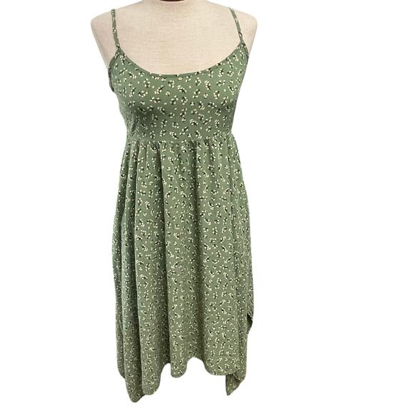 Angie Green Floral Ditsy Dress Sun Dress Slip Size Medium Smocked Back Midi - Picture 1 of 5